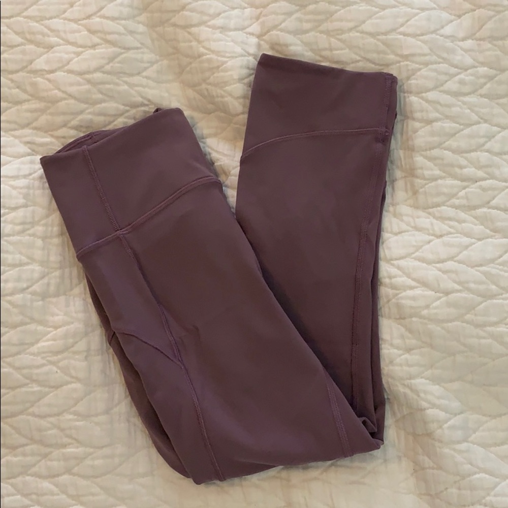 Lululemon In Movement Crop-19 inch